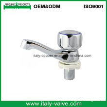 Italie Robinet de lavabo en laiton à base de cuivre de qualité (AV2073)